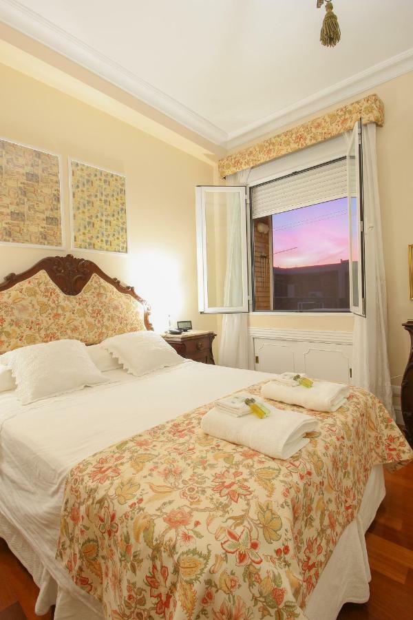 Apartamento La Feria Lägenhet Sevilla Exteriör bild