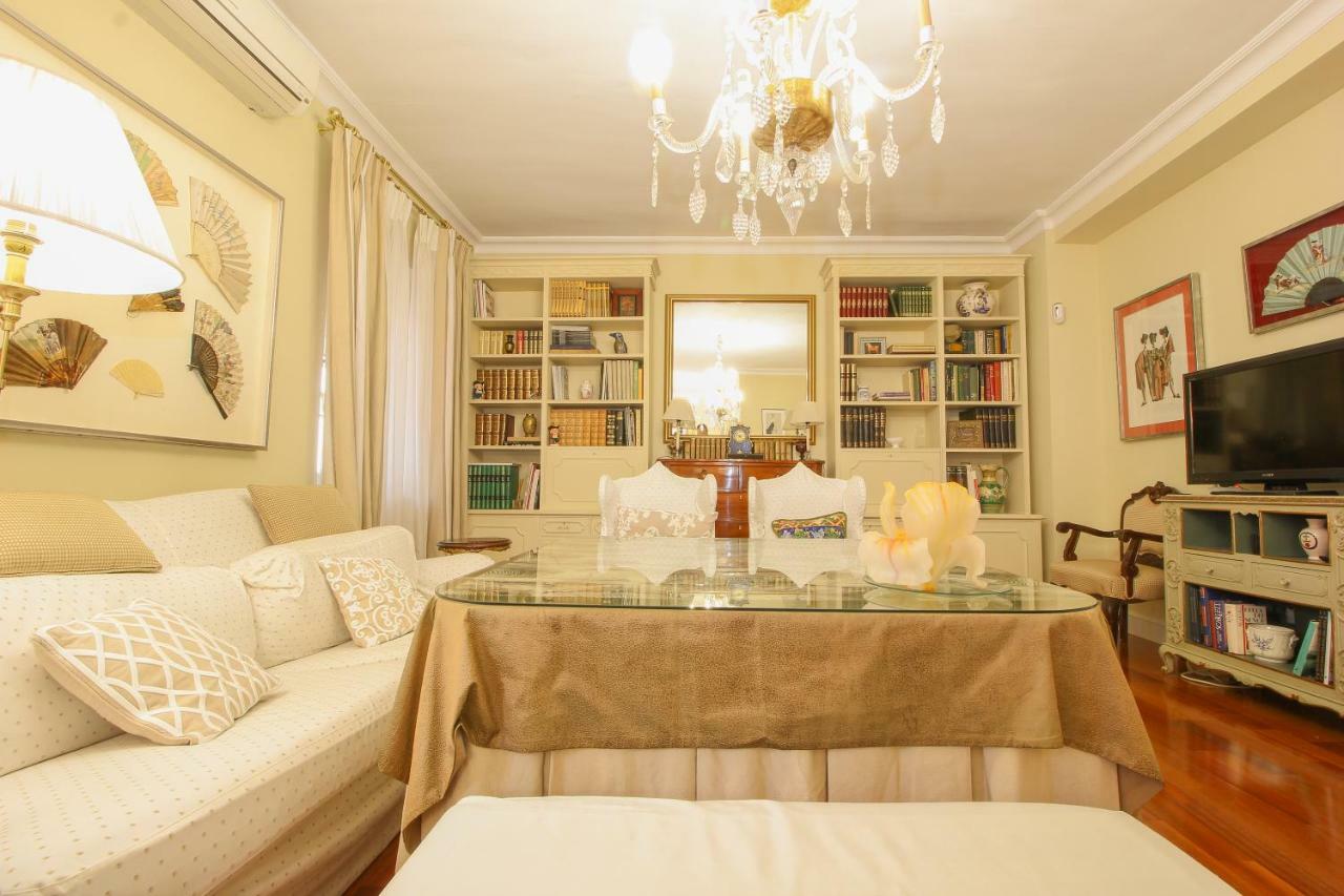Apartamento La Feria Lägenhet Sevilla Exteriör bild
