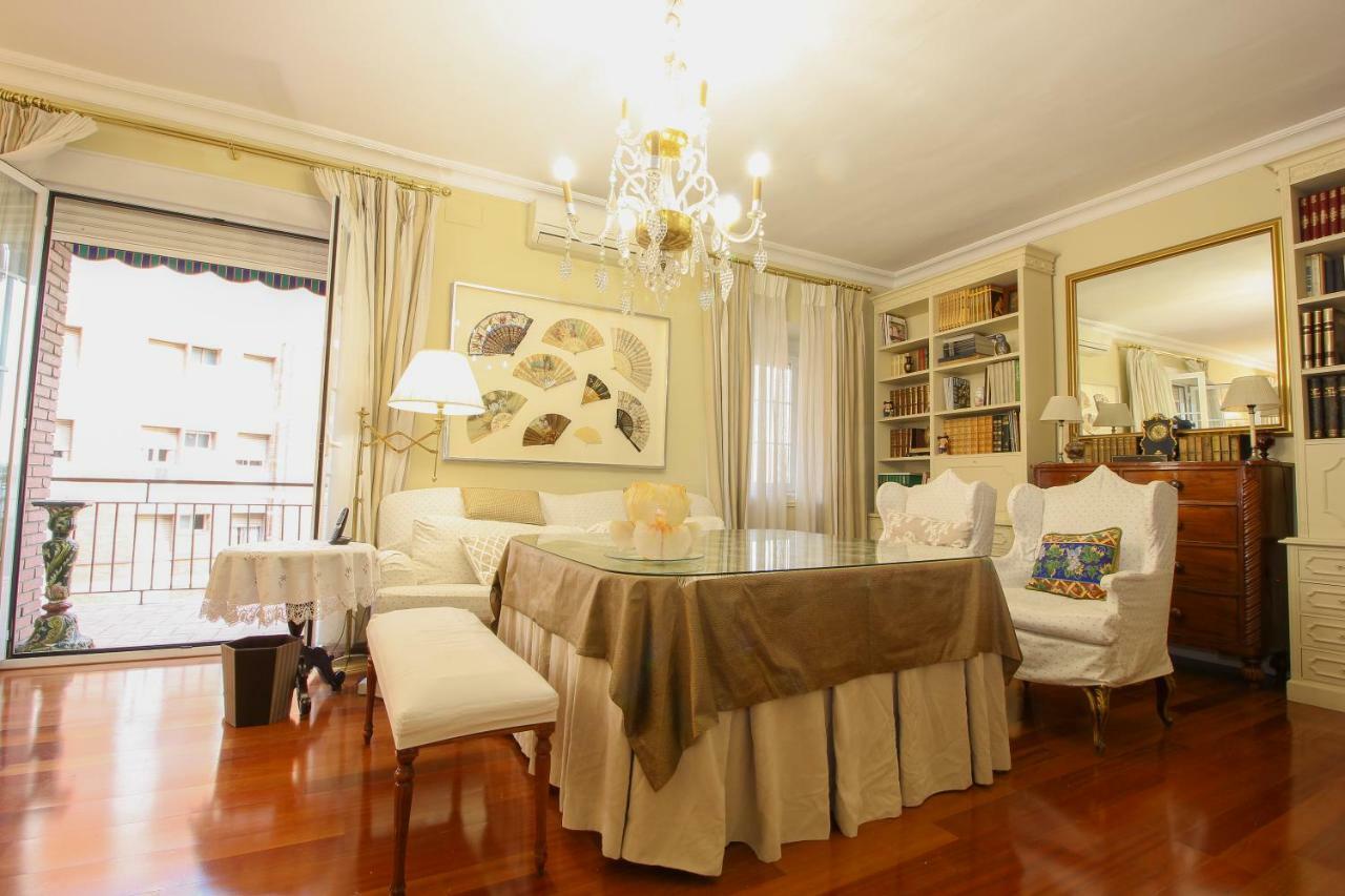 Apartamento La Feria Lägenhet Sevilla Exteriör bild