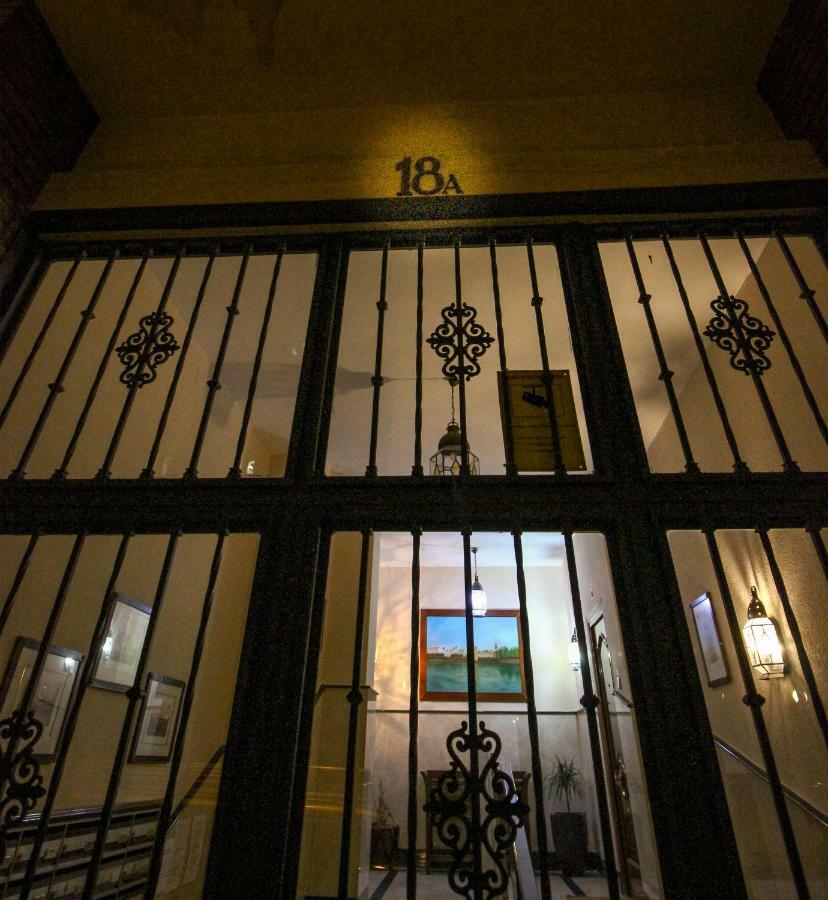 Apartamento La Feria Lägenhet Sevilla Exteriör bild