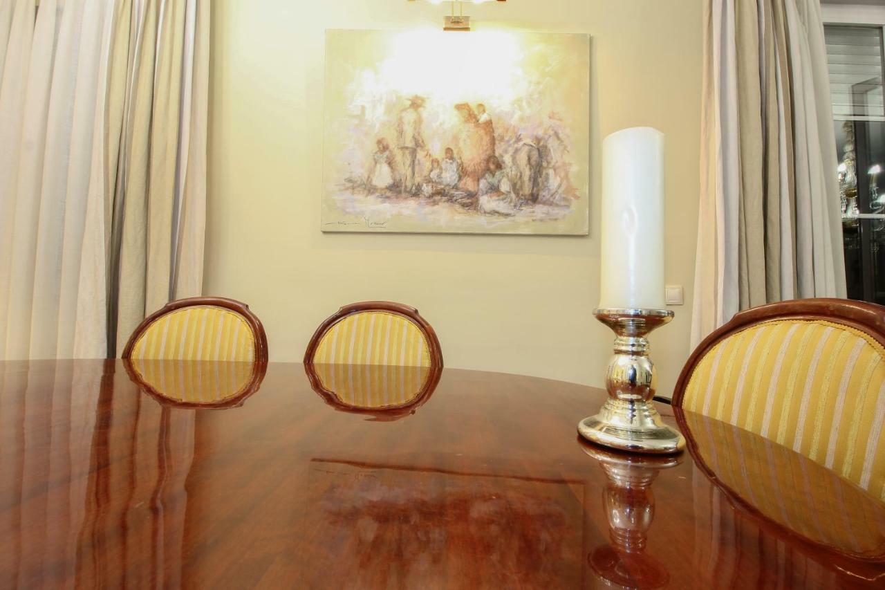 Apartamento La Feria Lägenhet Sevilla Exteriör bild